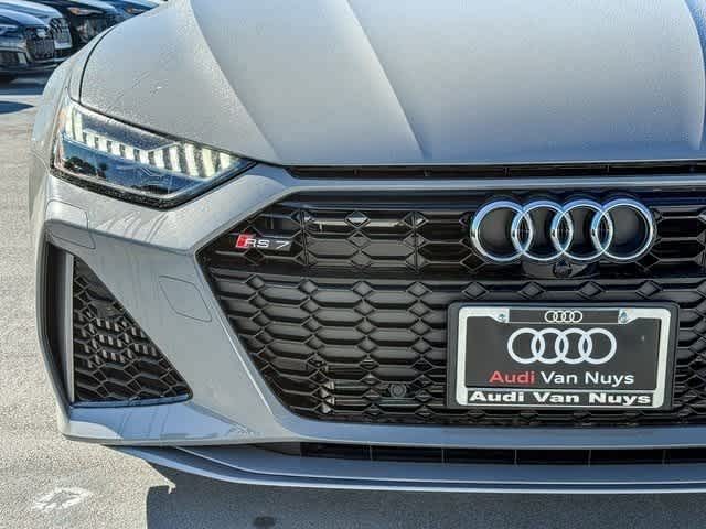 Thumbnail: 2026 Audi RS 7 - 11