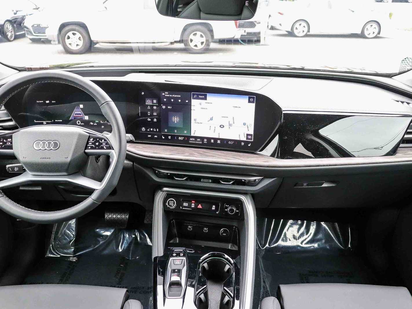 Thumbnail: 2025 Audi Q5 - 13