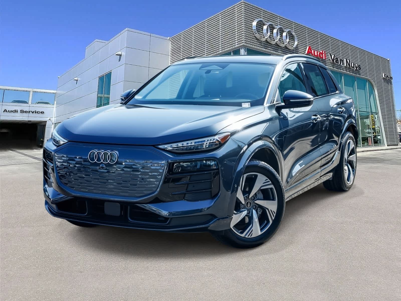 2025 Audi Q6 e-tron Premium Plus -
                  Sherman Oaks, CA