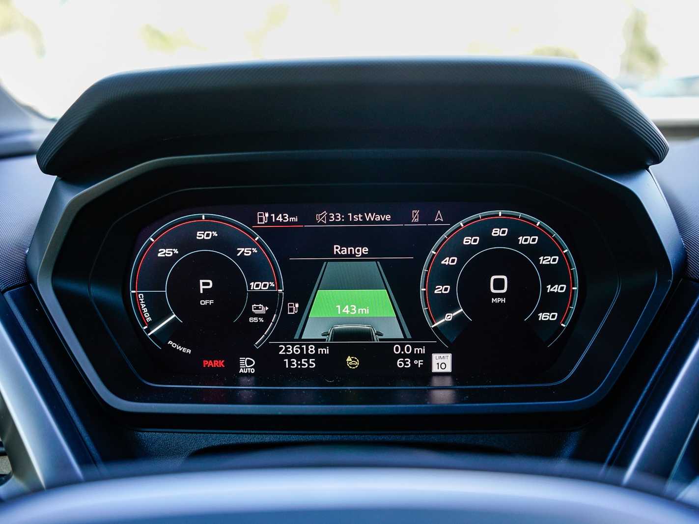 Thumbnail: 2023 Audi Q4 e-tron - 24