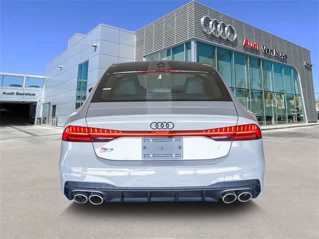 Thumbnail: 2025 Audi S7 - 5