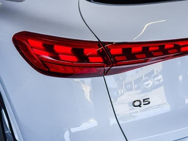 Thumbnail: 2025 Audi Q5 - 7