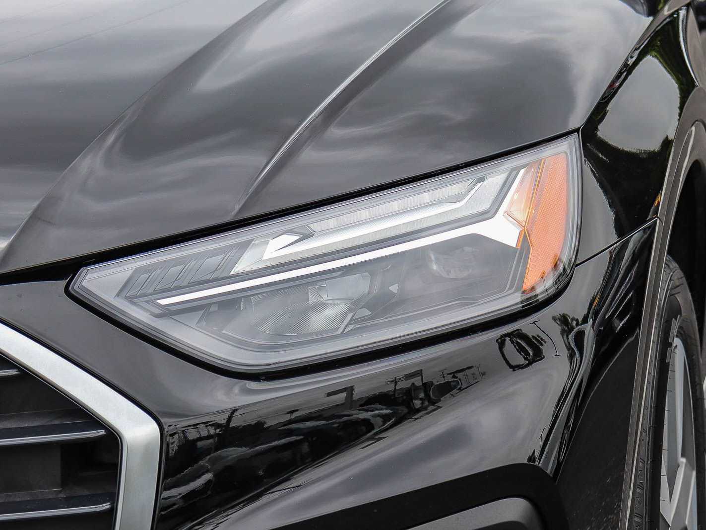 Thumbnail: 2023 Audi Q5 - 7