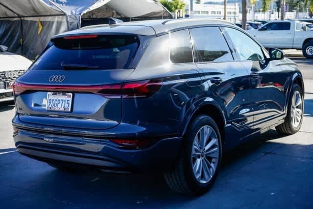 Used 2025 Audi Q6 e-tron Premium SUV