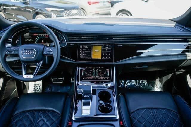 Thumbnail: 2024 Audi SQ8 - 12