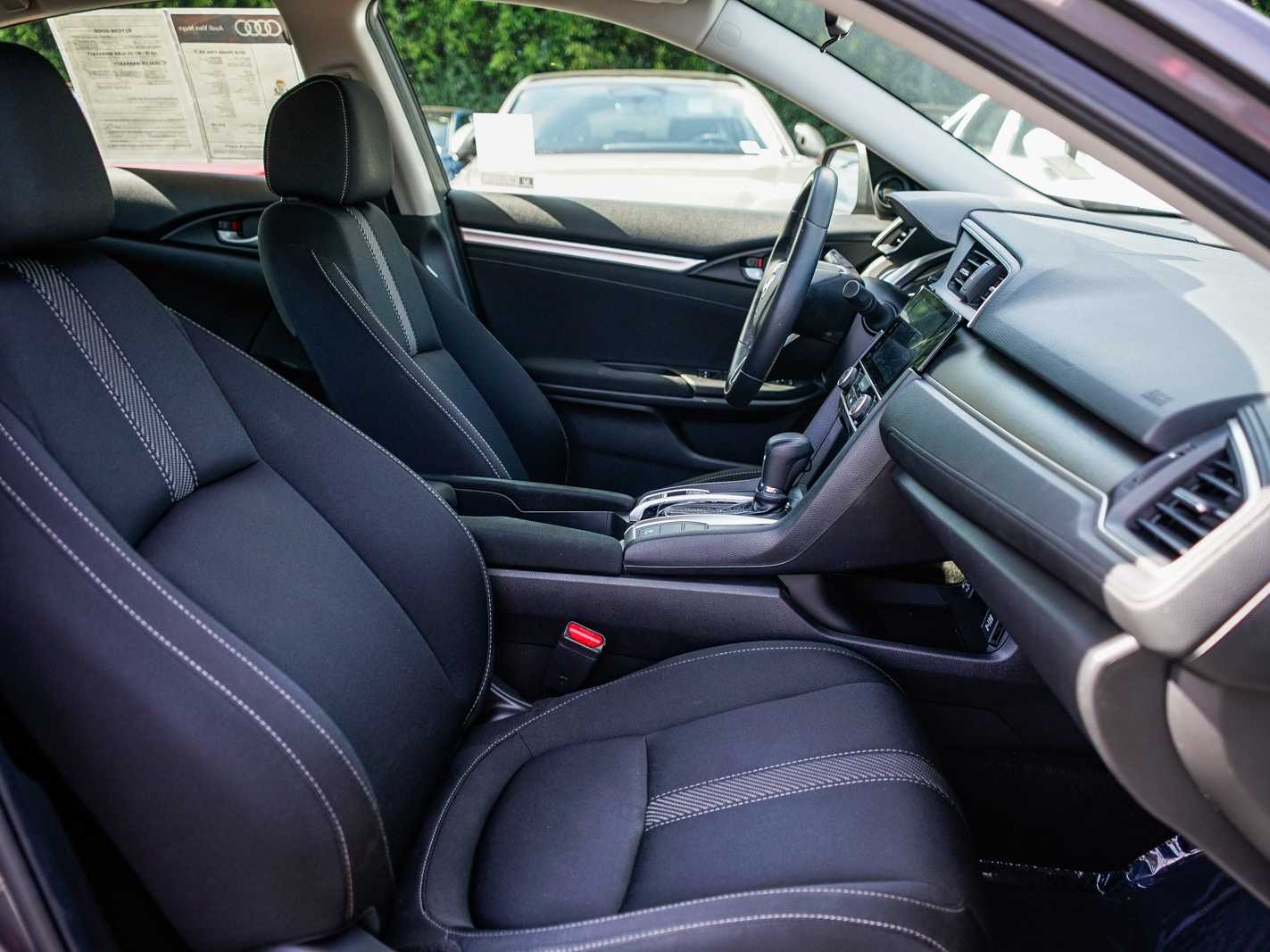 Thumbnail: 2018 Honda Civic - 16