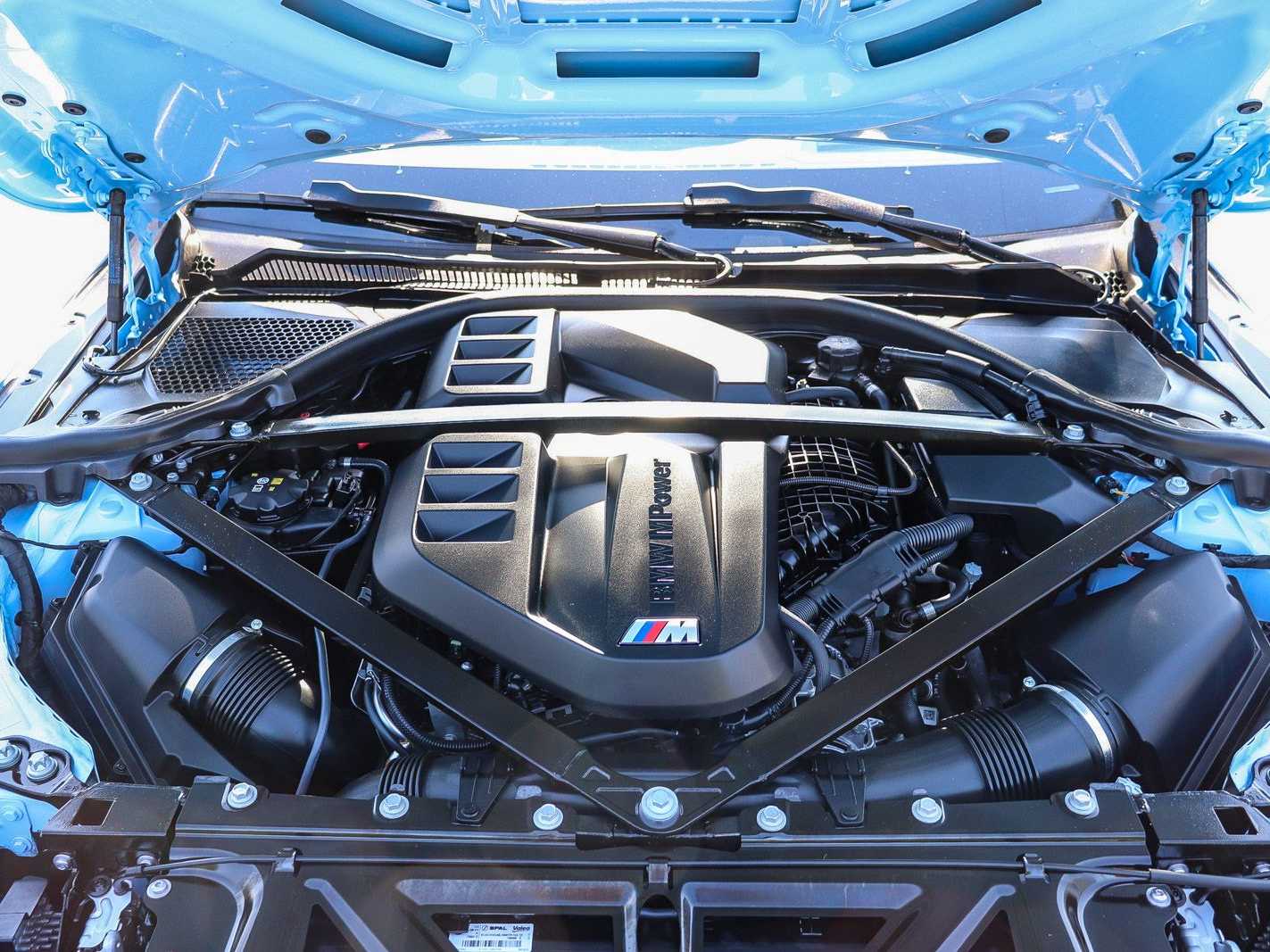 Thumbnail: 2024 BMW M2 - 30