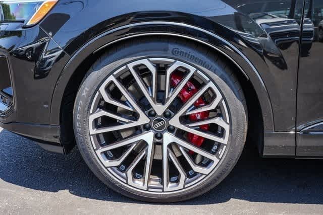 Thumbnail: 2025 Audi SQ7 - 14