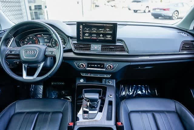 Thumbnail: 2023 Audi Q5 - 12