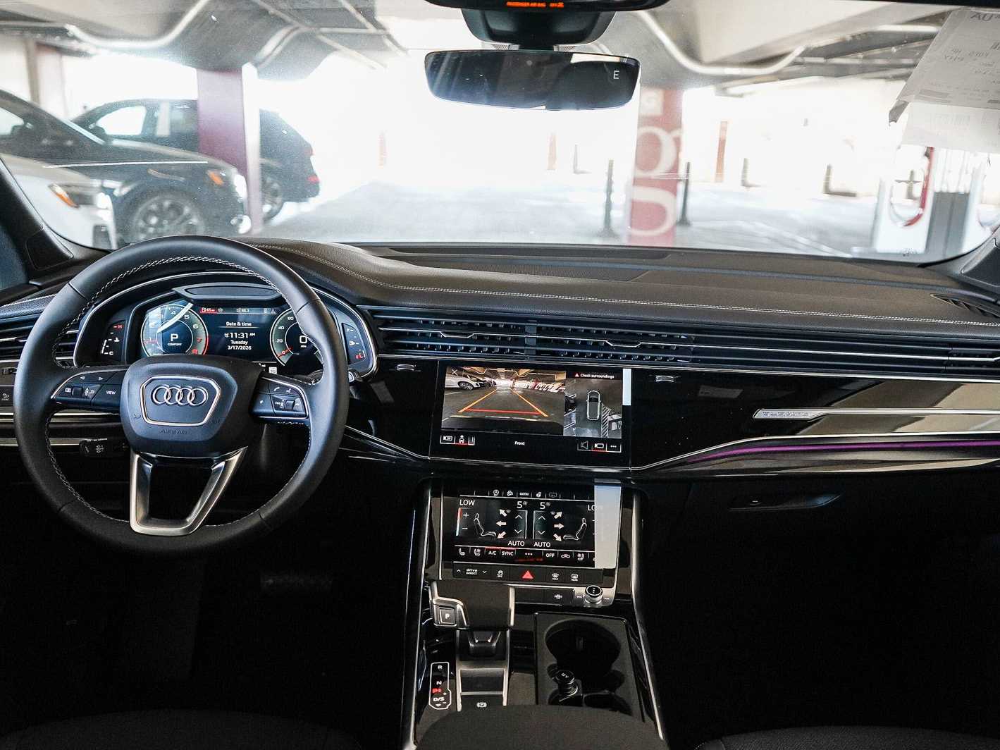 Thumbnail: 2026 Audi Q7 - 12