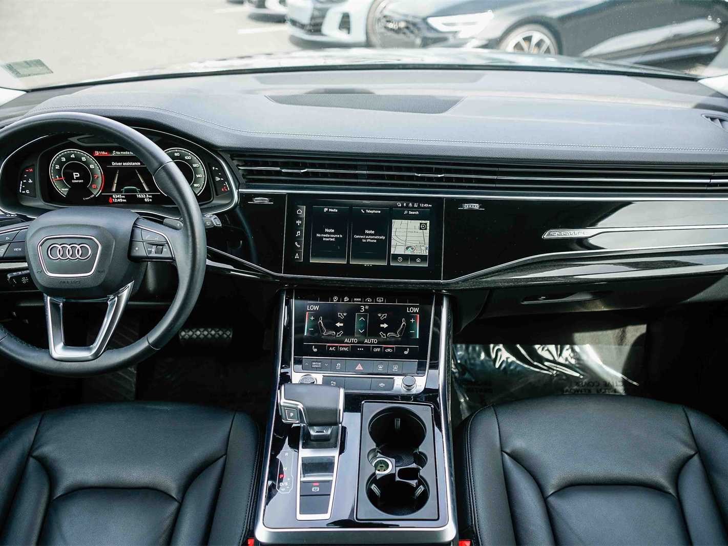 Thumbnail: 2023 Audi Q7 - 12