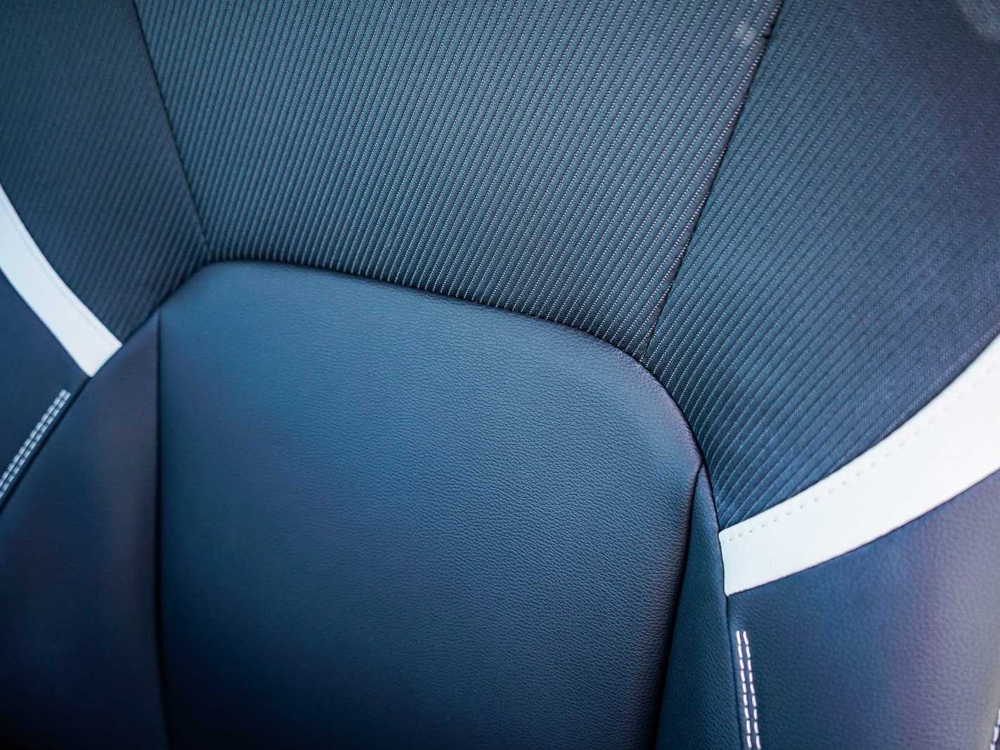 Thumbnail: 2025 Toyota Camry - 24