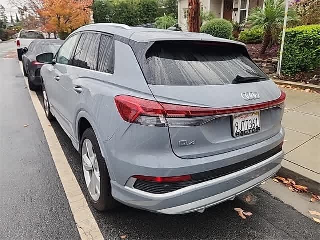 Thumbnail: 2023 Audi Q4 e-tron - 3