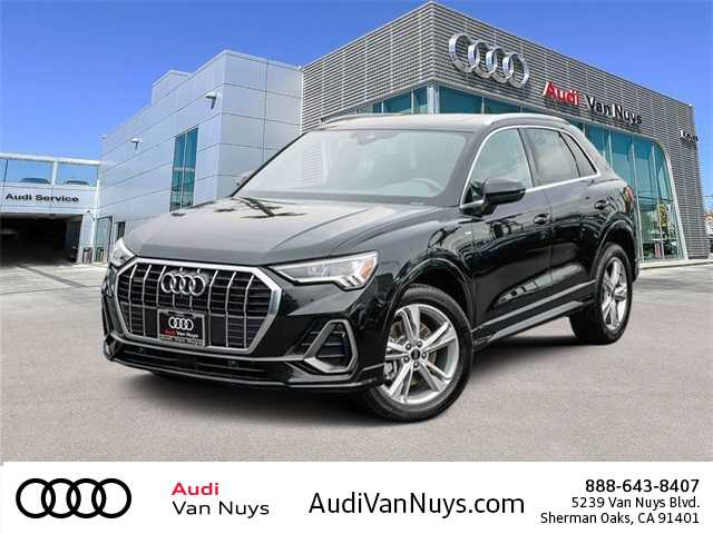 Thumbnail: 2023 Audi Q3 - 1