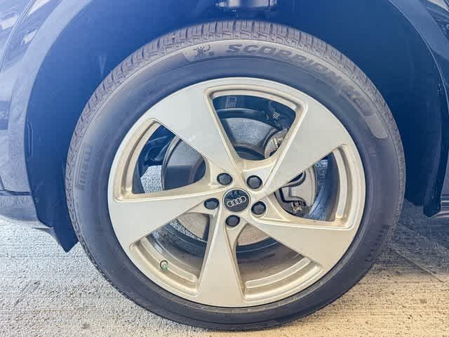 Thumbnail: 2025 Audi Q5 - 9