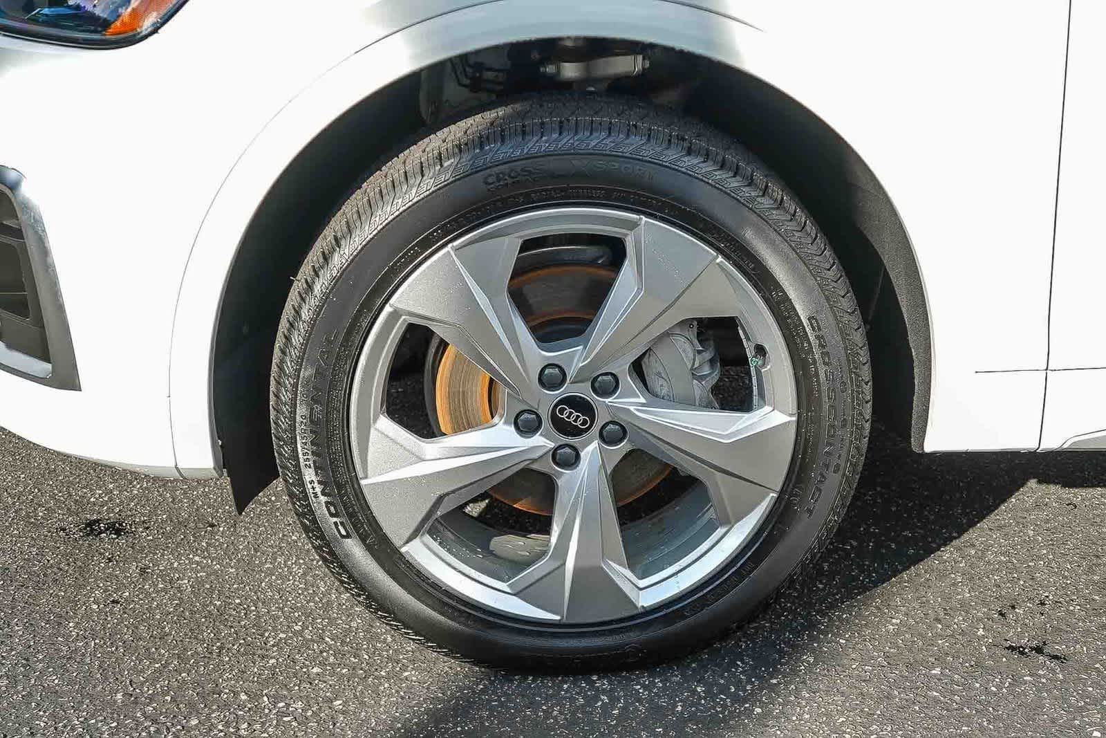 Thumbnail: 2023 Audi Q5 - 10