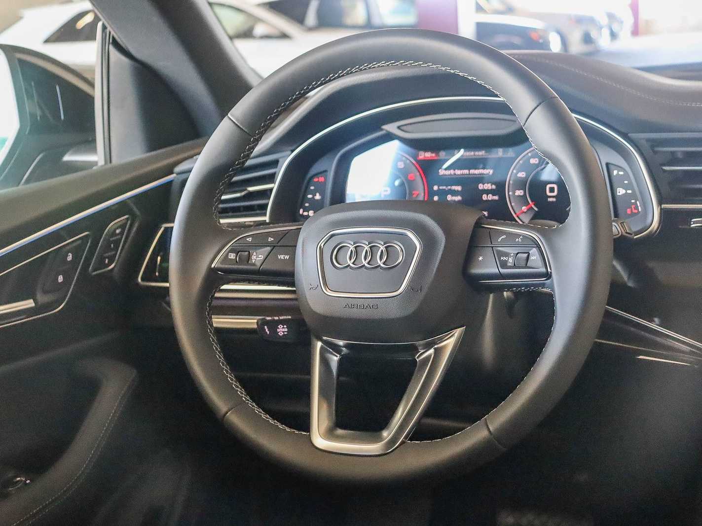 Thumbnail: 2026 Audi Q8 - 15