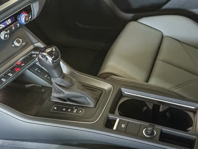 Thumbnail: 2025 Audi Q3 - 20