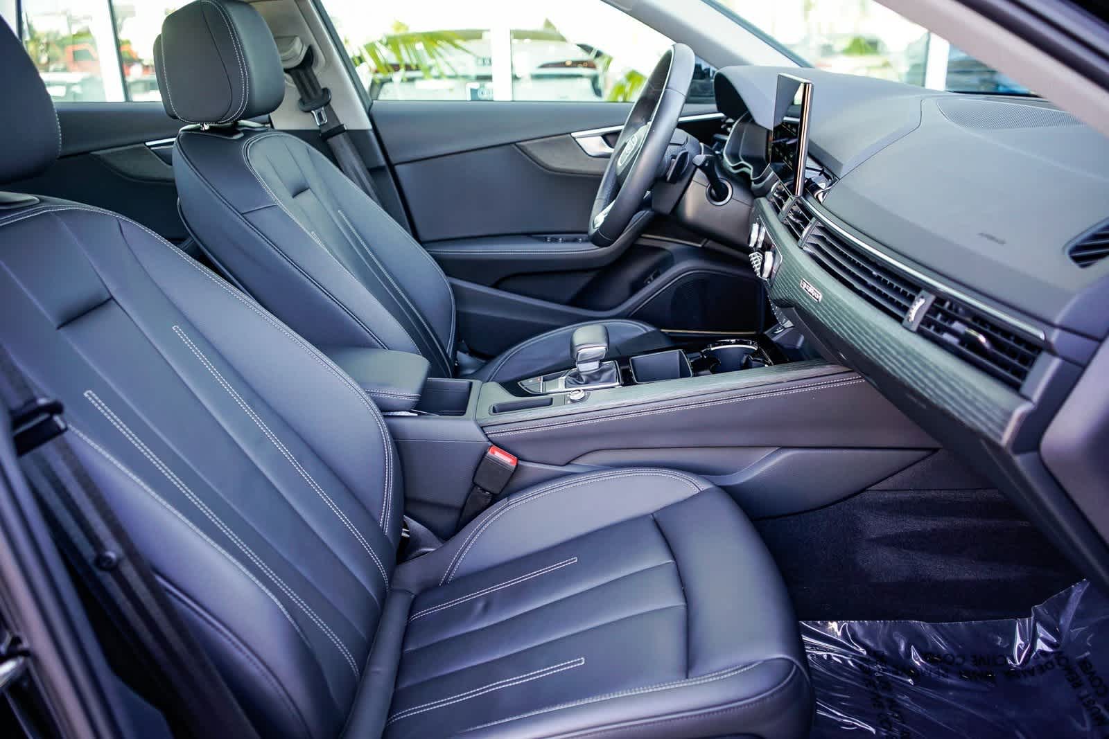 Thumbnail: 2023 Audi A4 - 16