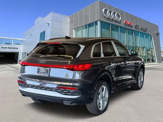 Thumbnail: 2025 Audi Q5 - 4