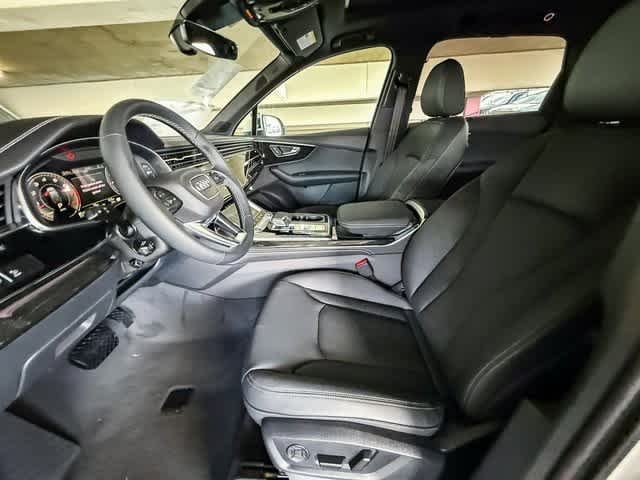 Thumbnail: 2025 Audi Q7 - 19