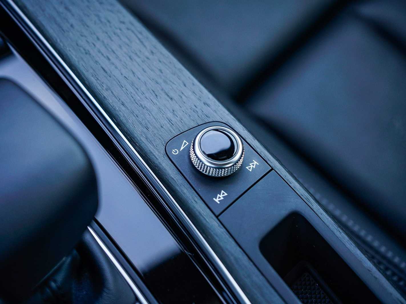 Thumbnail: 2023 Audi A4 - 23