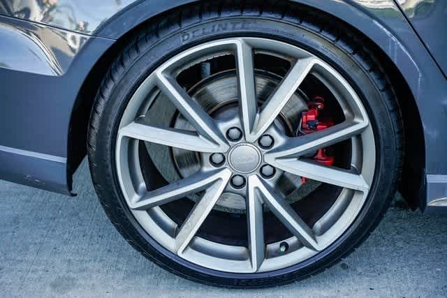 Thumbnail: 2017 Audi S3 - 10