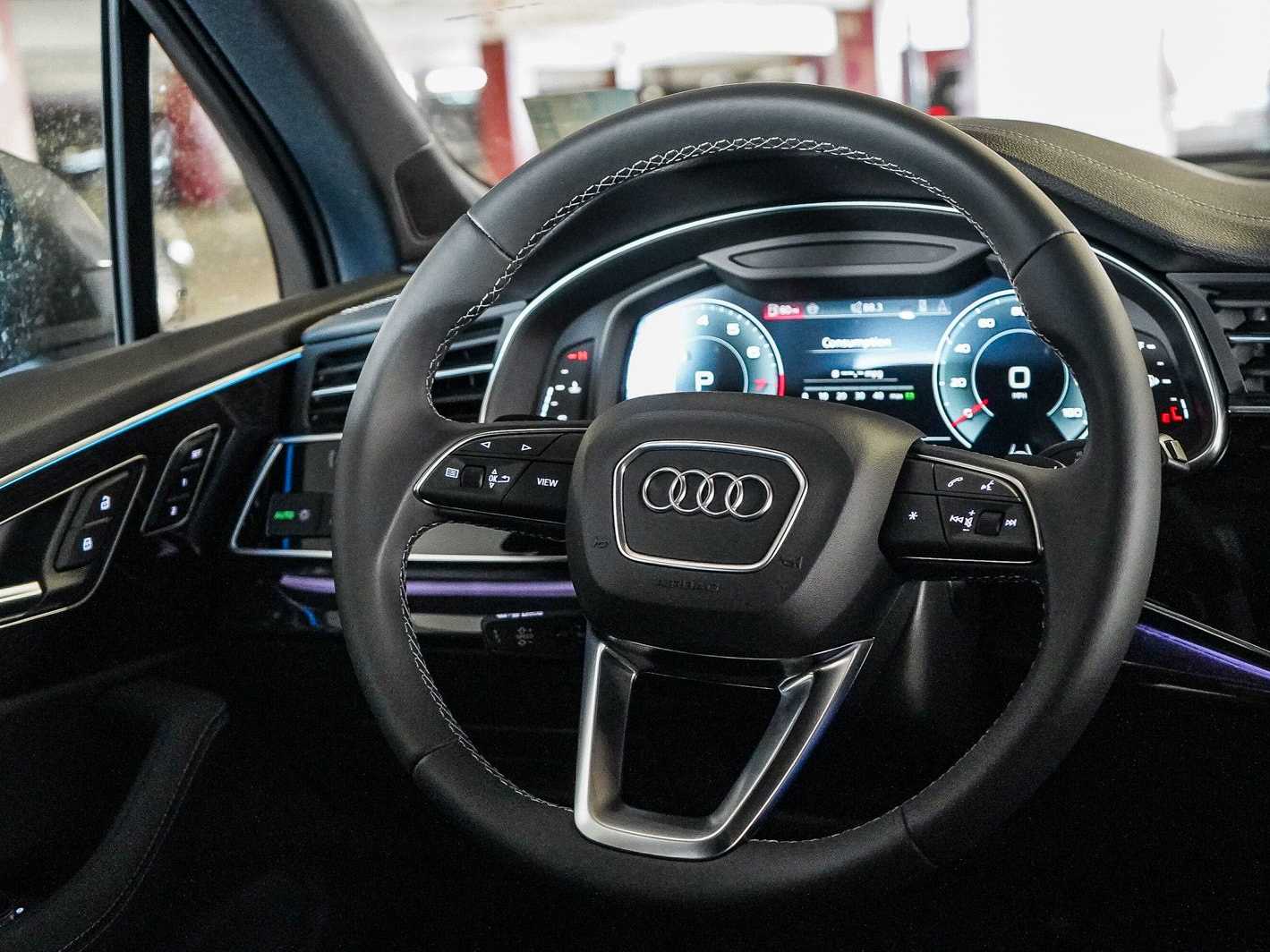 Thumbnail: 2026 Audi Q7 - 15