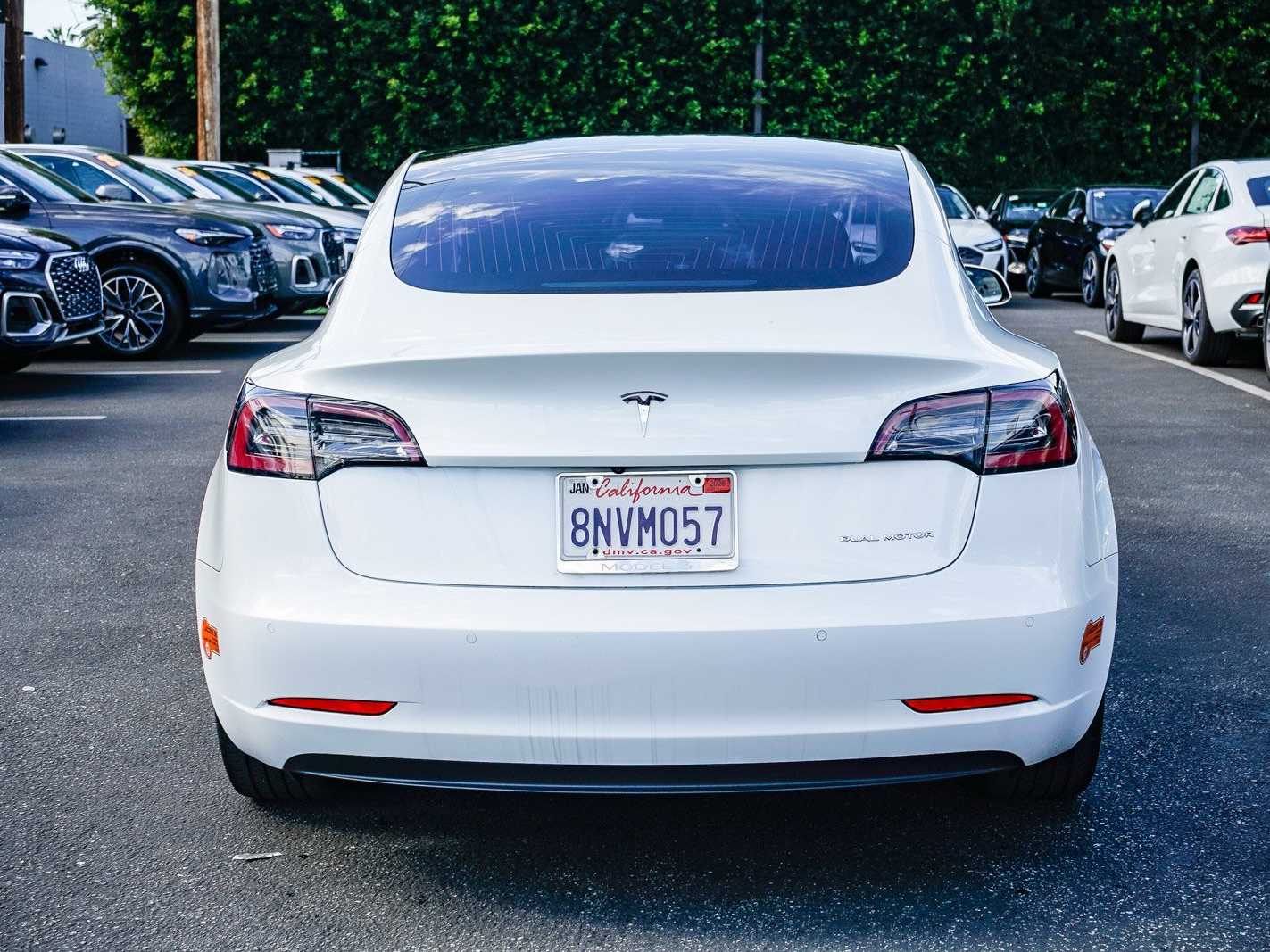 Thumbnail: 2020 Tesla Model 3 - 3