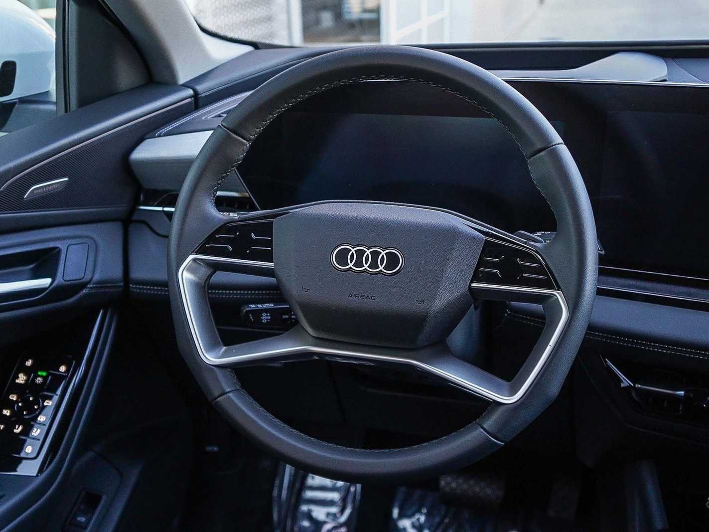 Thumbnail: 2025 Audi Q6 e-tron - 15