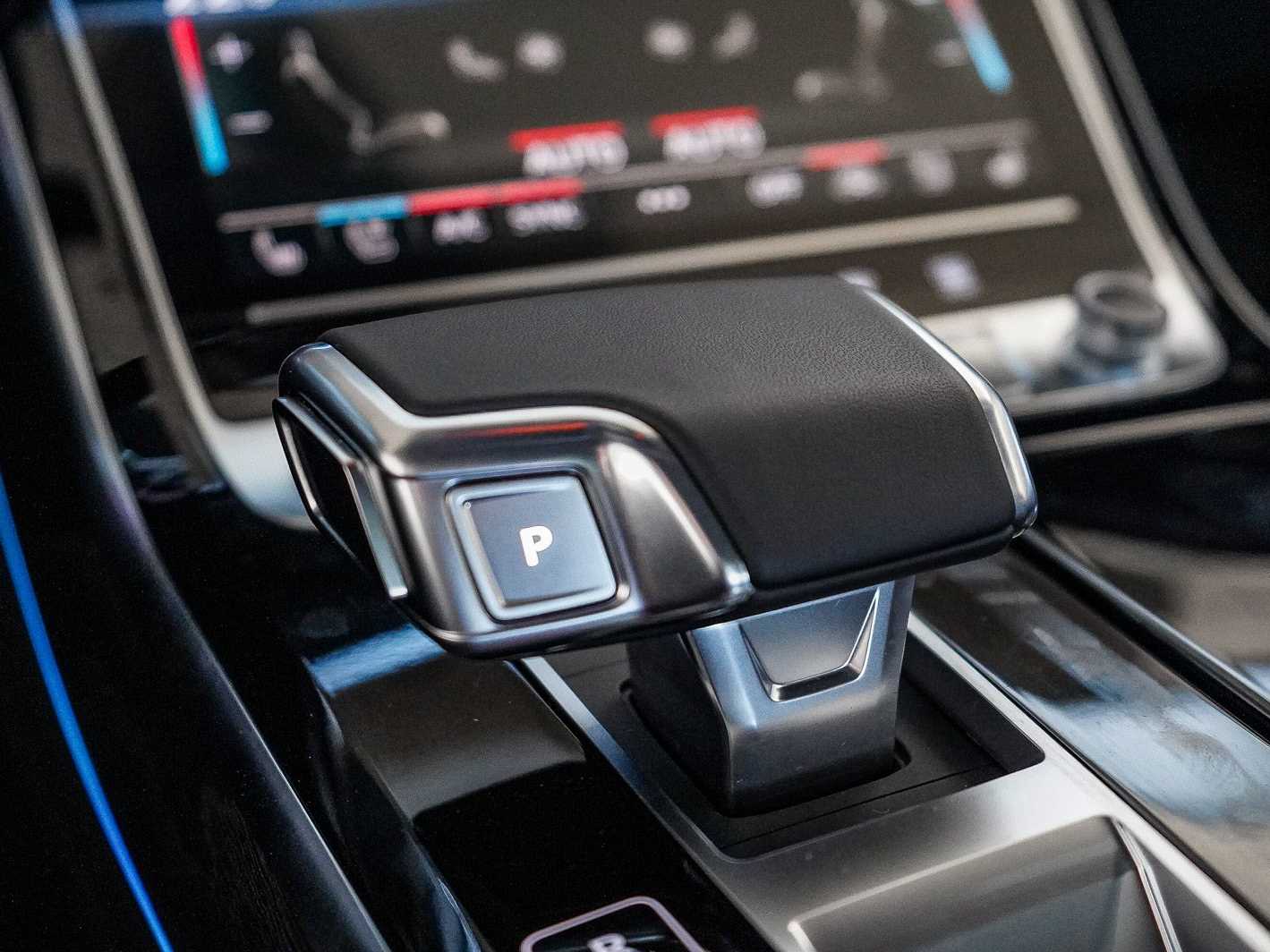 Thumbnail: 2026 Audi A8 - 24