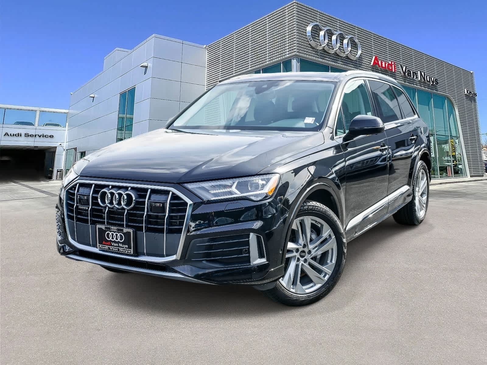 Thumbnail: 2023 Audi Q7 - 1