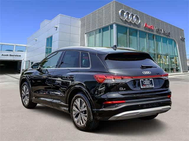 Thumbnail: 2023 Audi Q4 e-tron - 2