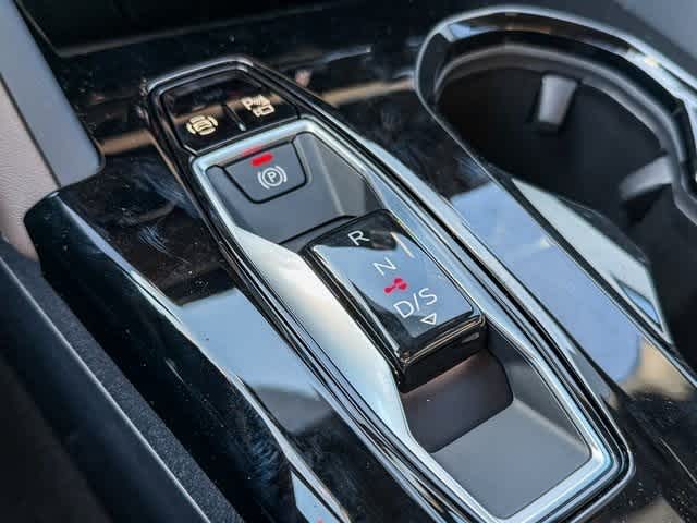 Thumbnail: 2025 Audi Q5 - 24