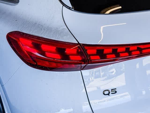 Thumbnail: 2025 Audi Q5 - 7