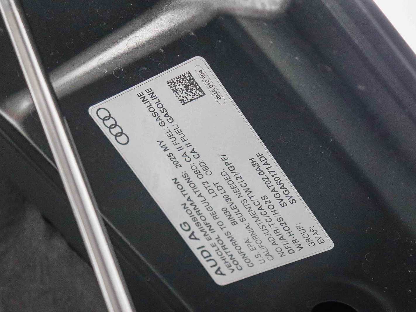 Thumbnail: 2025 Audi Q5 - 29
