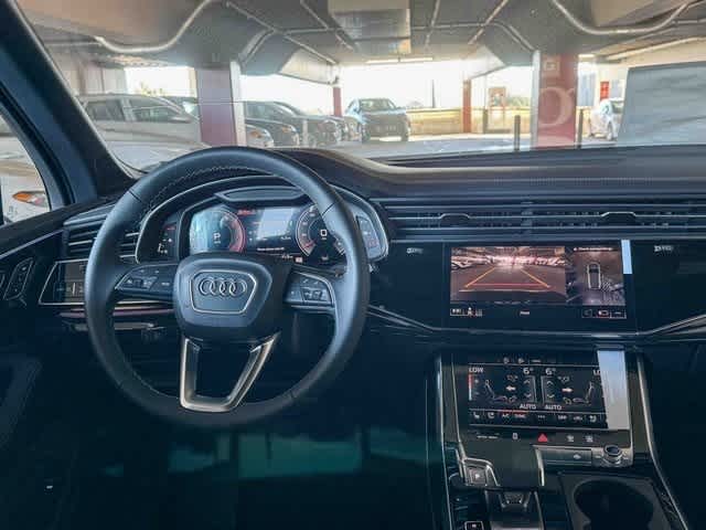 Thumbnail: 2025 Audi Q7 - 13