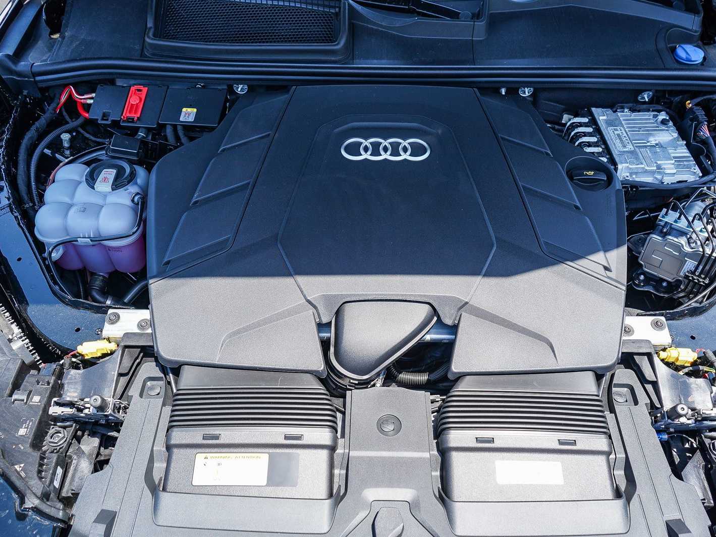 Thumbnail: 2026 Audi Q7 - 26