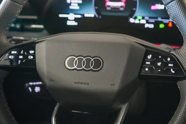 Thumbnail: 2025 Audi SQ6 e-tron - 22