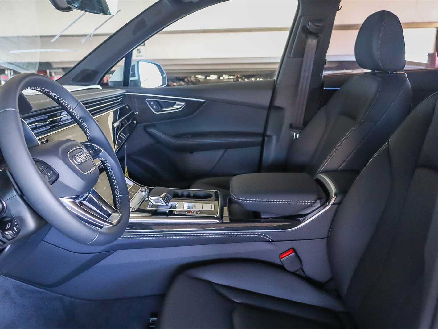 Thumbnail: 2026 Audi Q7 - 19