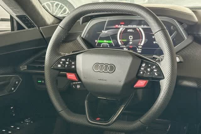 Thumbnail: 2025 Audi RS e-tron GT - 14