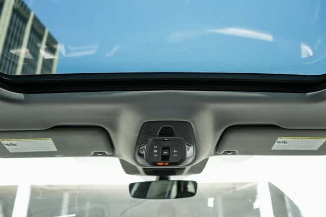 Thumbnail: 2025 Audi Q5 - 22