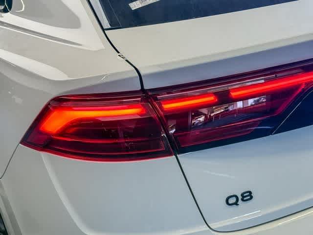Thumbnail: 2026 Audi Q8 - 7