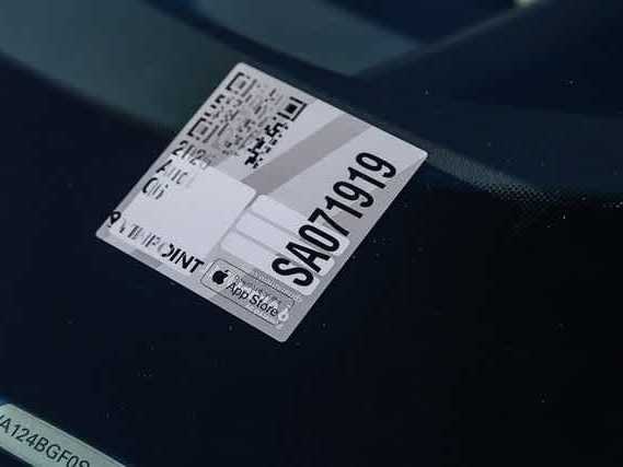 Thumbnail: 2025 Audi Q6 e-tron - 27