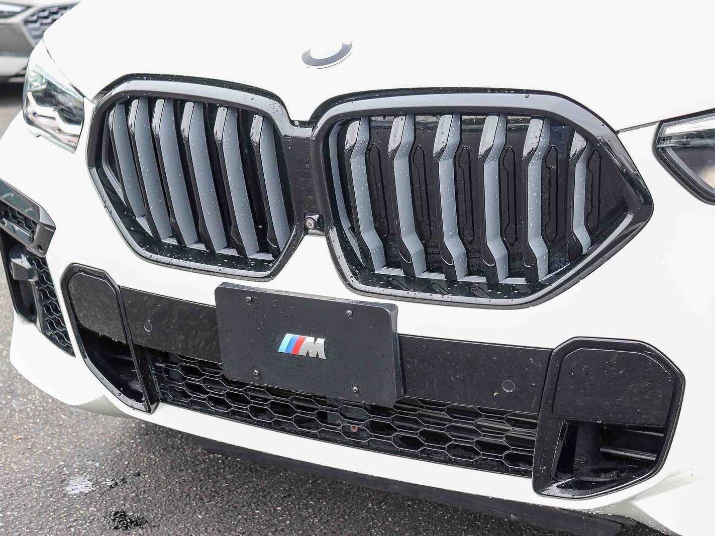 Thumbnail: 2022 BMW X6 - 7