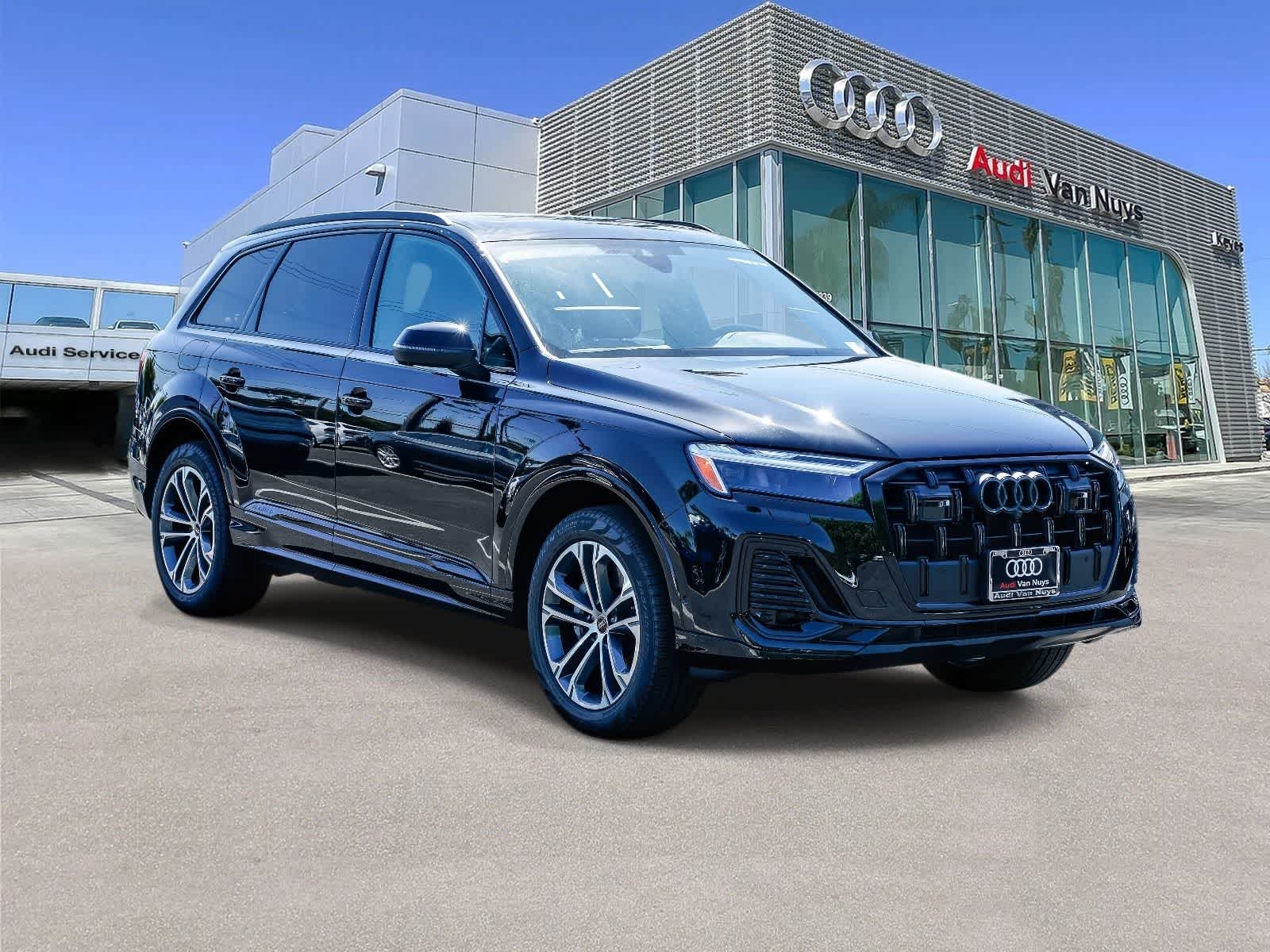 Thumbnail: 2026 Audi Q7 - 5