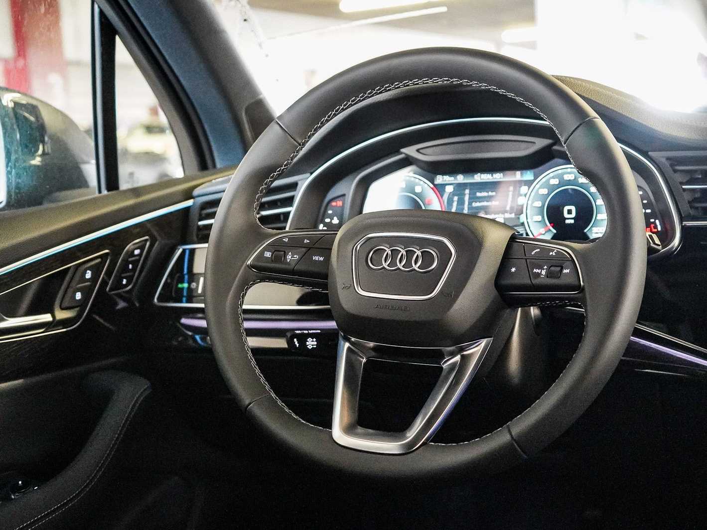 Thumbnail: 2026 Audi Q7 - 15