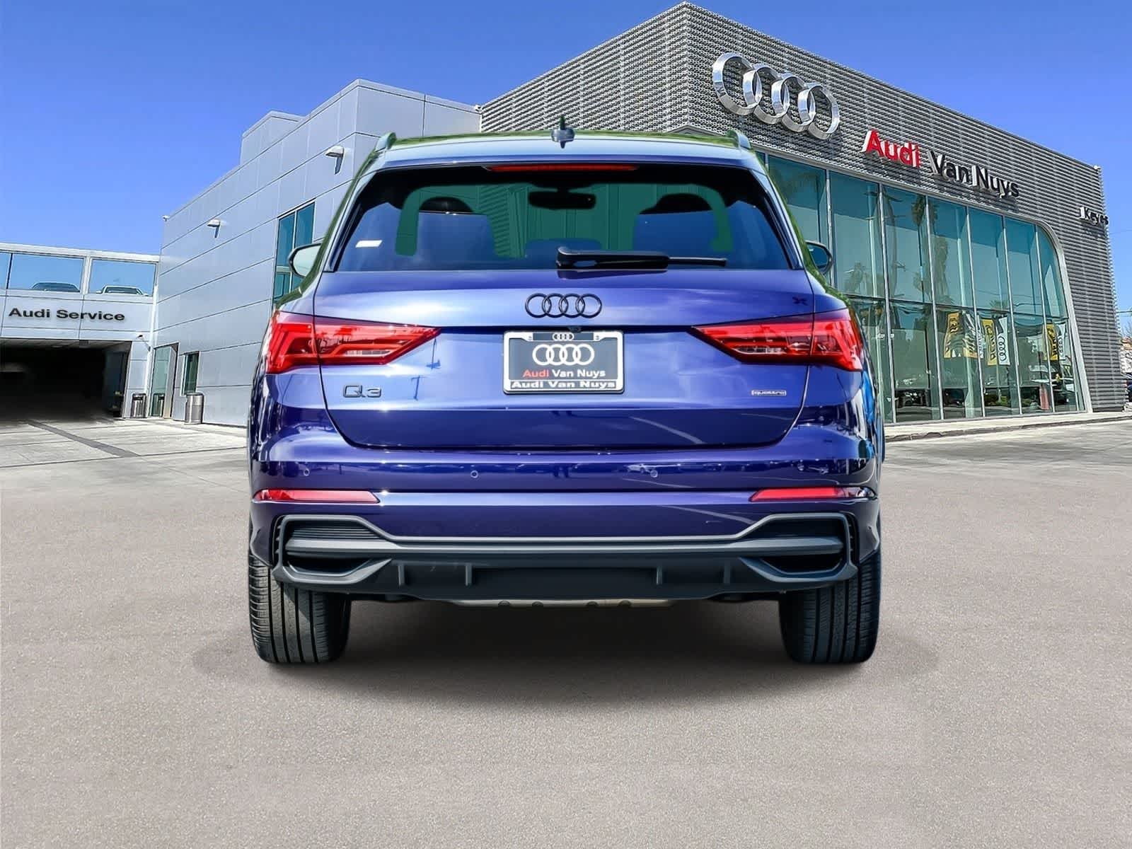 Thumbnail: 2025 Audi Q3 - 3