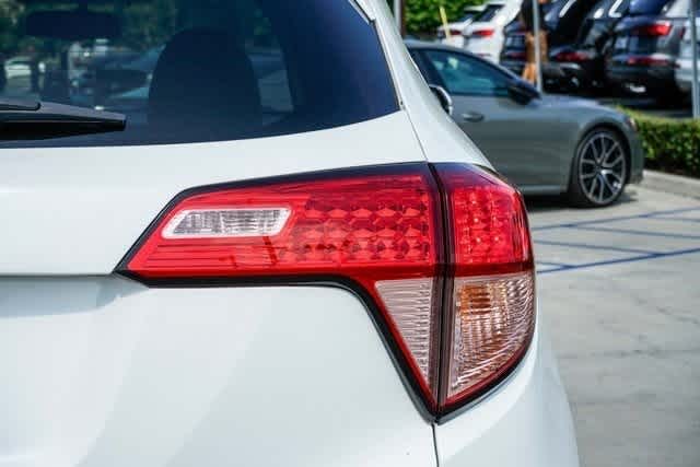 Thumbnail: 2018 Honda HR-V - 9