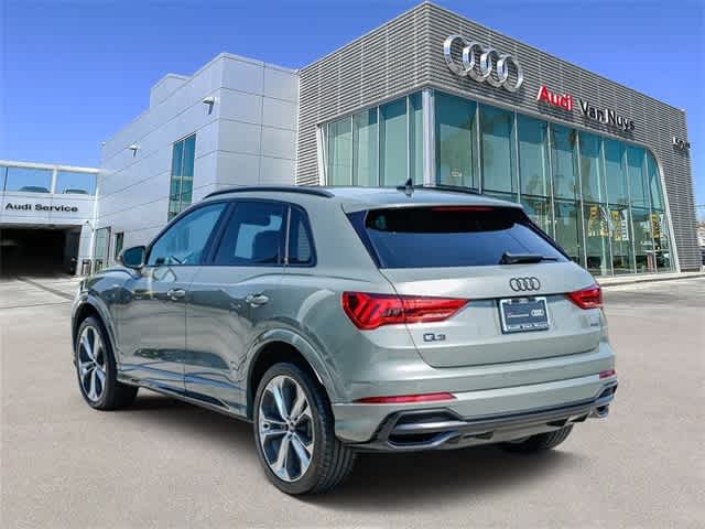 2022 Audi Q3 S line Premium Plus photo 2